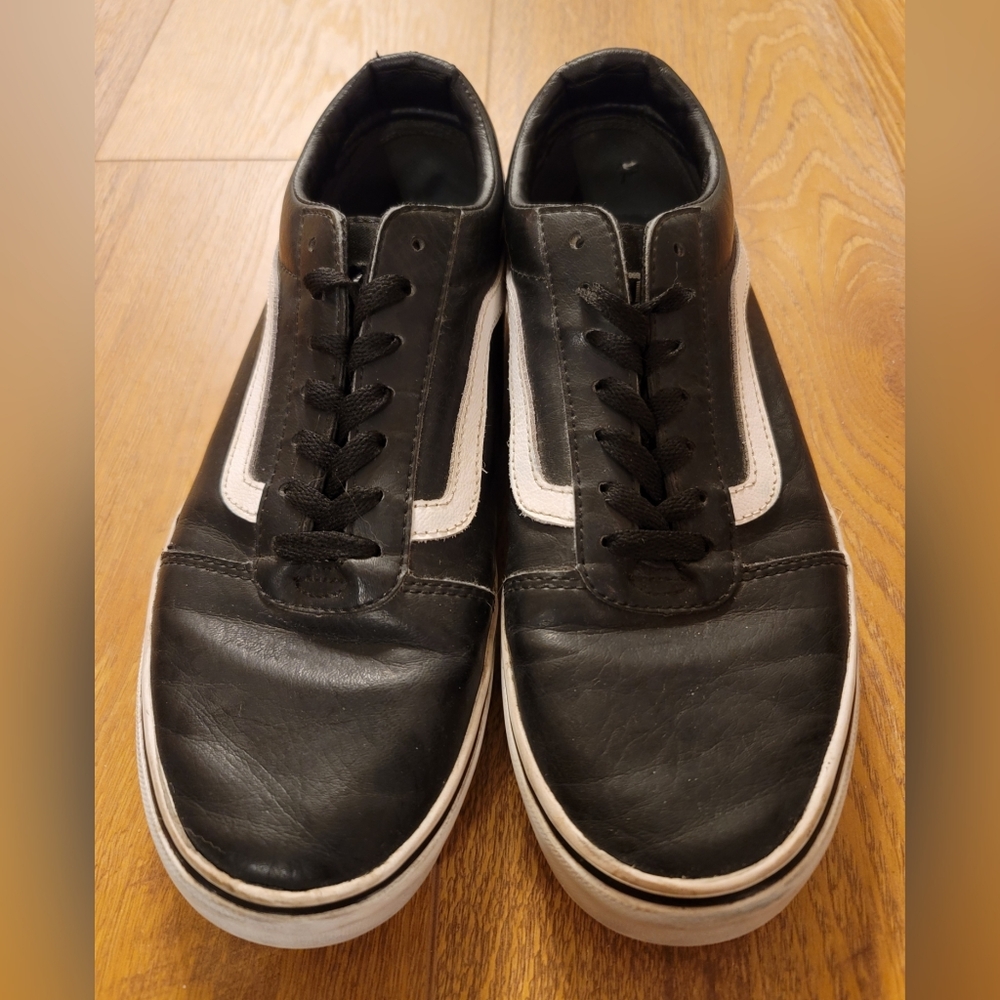 Vans Old Skool, Men's Size 8.5, Leather